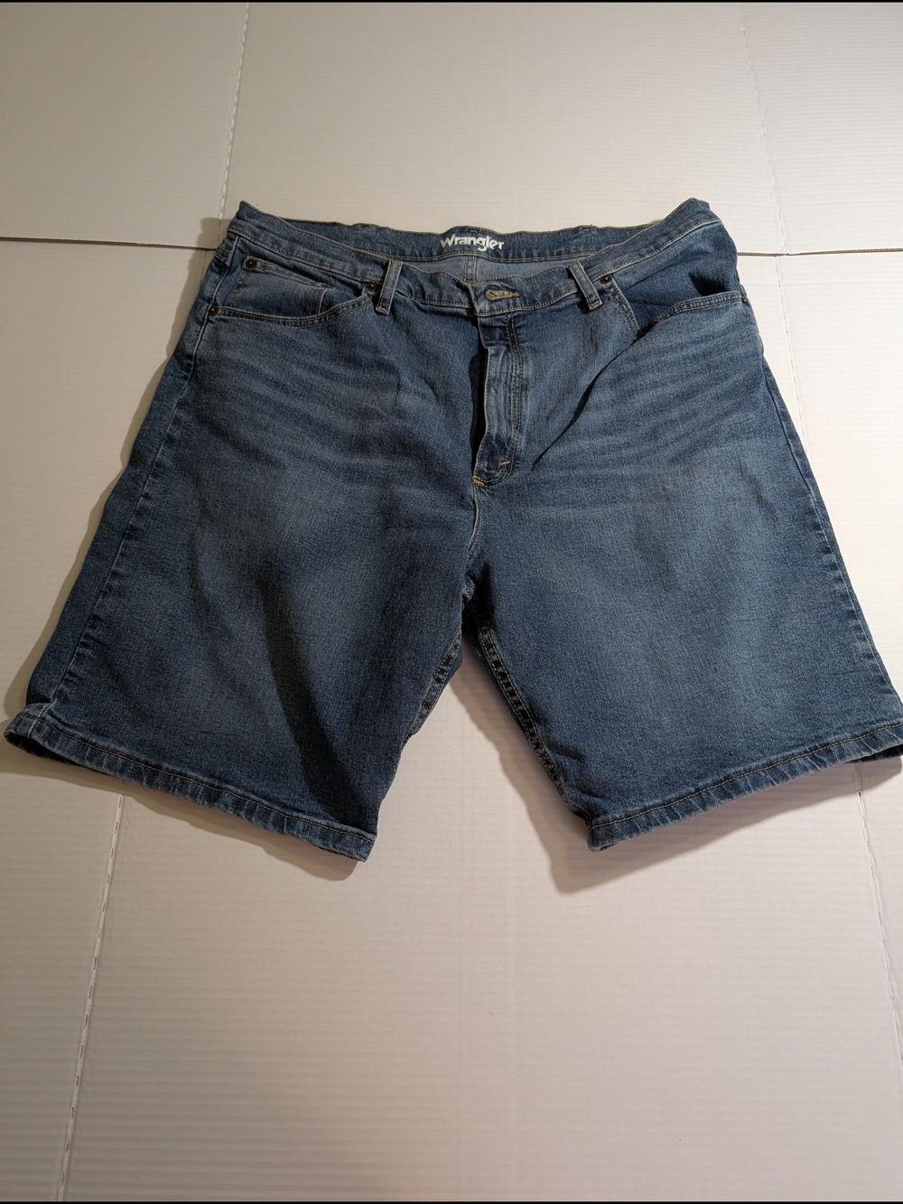 Wrangler Men's Blue Denim Shorts